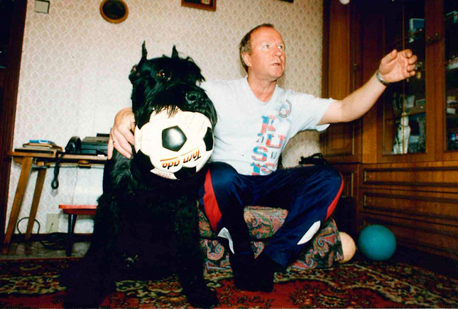 Павел Садырин с собакой