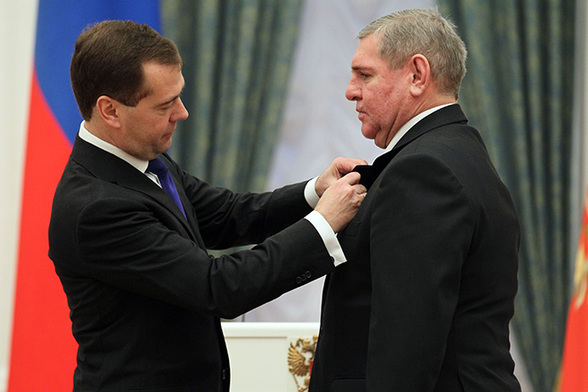 Дмитрий Медведев и Владимир Крутов